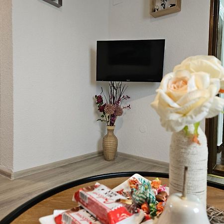 Apartments Luka Rakovica Eksteriør bilde