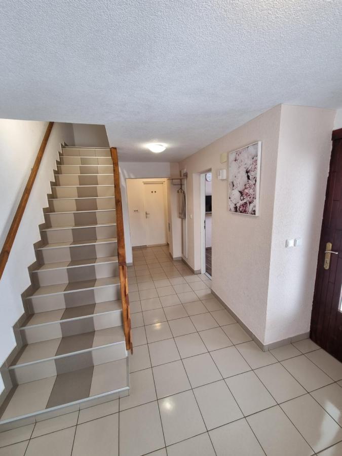 Apartments Luka Rakovica Eksteriør bilde