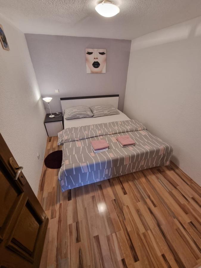 Apartments Luka Rakovica Eksteriør bilde