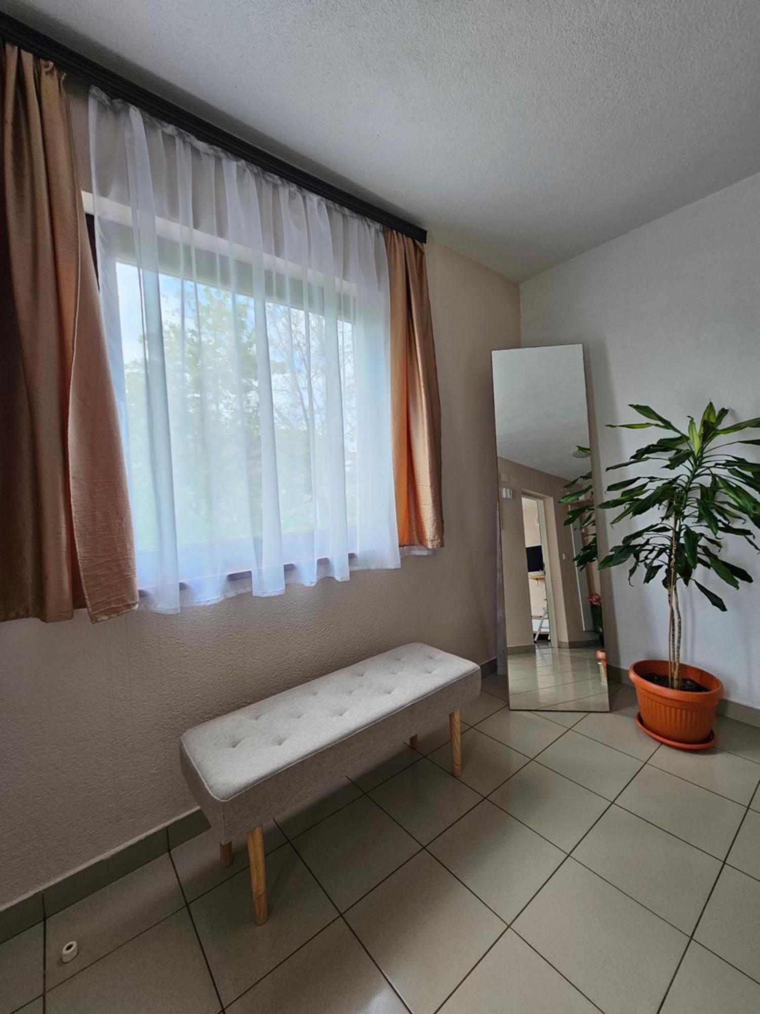 Apartments Luka Rakovica Eksteriør bilde