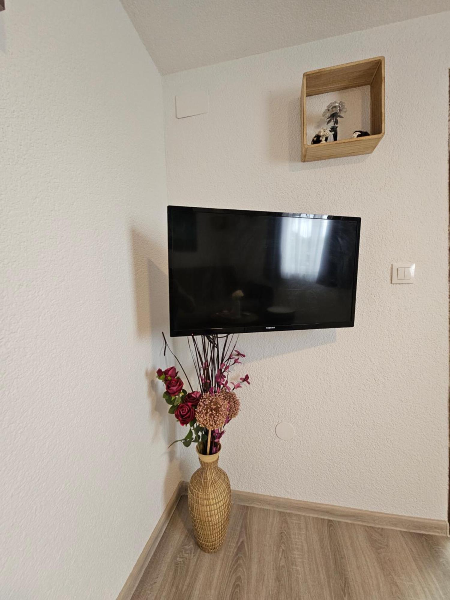 Apartments Luka Rakovica Eksteriør bilde